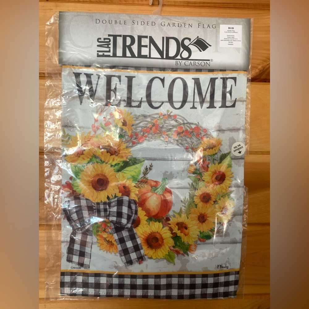NEW Beautiful Double Sided 12.5" x 18" Fall Wreath Garden Flag
